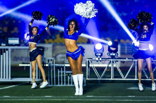 Gran visita de L.A. Rams Cheerleaders en Chihuahua